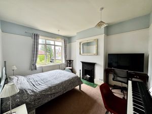 Photo 10- click for photo gallery